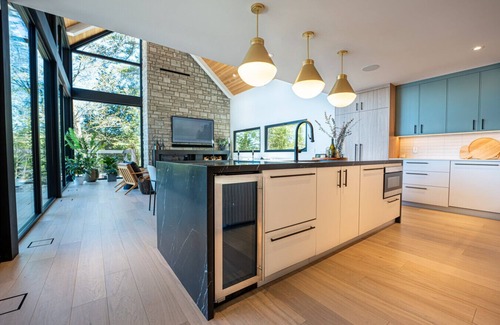 Bala Casa | Stillwater Shores - Modern new build in Bala Ontario