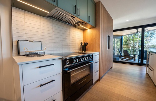 Bala Casa | Stillwater Shores - Modern new build in Bala Ontario