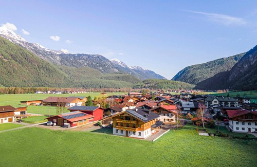 Dorf Apartamento | stilvolle Ferienwohnung