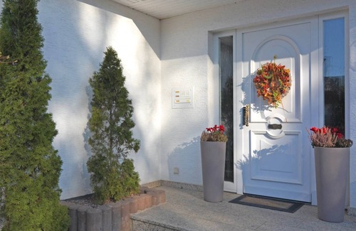 Madfeld Apartamento | Stilvolle Wohnung in Madfeld mit eigener Terrasse