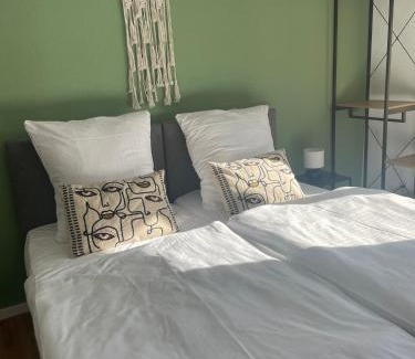 Blaustein Apartamento | Stilvolles Haus für Gruppen,Familien, Nahe Ulm, Legoland, Münster, 3 SZ bis 6P