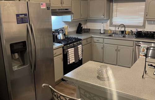 Stockbridge Casa | Stockbridge Sanctuary: Charming 3-bedroom house in Atlanta Georgia