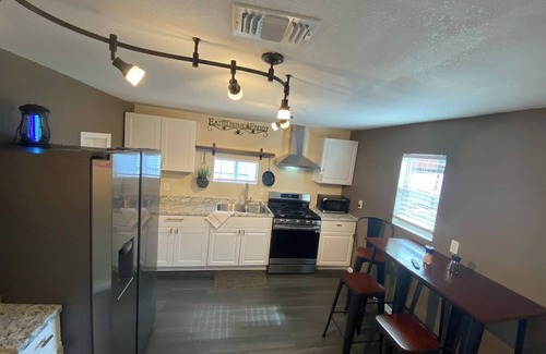 Fort Worth Casa | Stockyards on Houston St -Economy