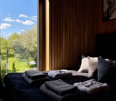 Bodzentyn Casa | Stodoła Na Kresach - widokowy domek drewniany, całoroczny JACUZZI & SAUNA