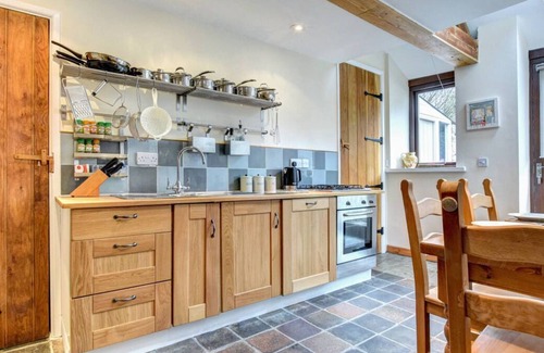 Llandysul Casa | Esta casa de campo galesa de cinco estrellas con jacuzzi realmente es el escenario ideal para su lujo y