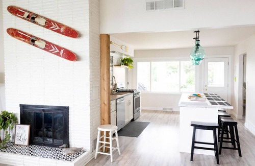La Porte Casa | StOnE LaKe KiTcHy CaMpY Oh So gLaMpY!