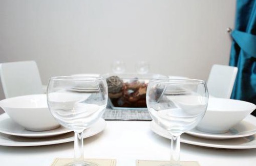 Castle Apartamento | Stone's Throw City Centre - TV in every Bedroom!