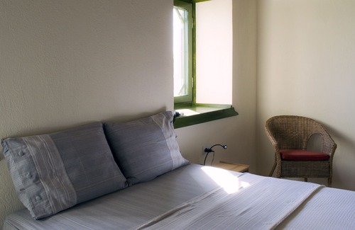 Manavgat Villa | Villa de piedra con jardín privado y piscina amurallada, vista panorámica de la costa