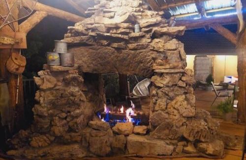 Eureka Springs Apartamento | Stonegate Lodge 2 Queen Beds Fast WiFi 50in TV Salt Water Pool Room # 305