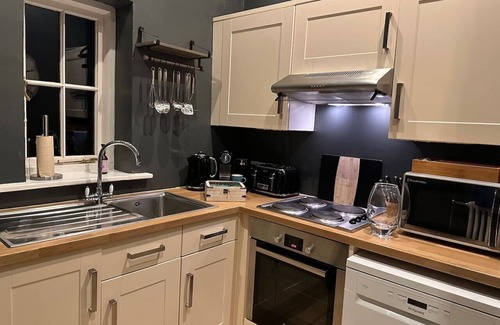 Winterbourne Earls Cabaña | Stonehenge Cottages