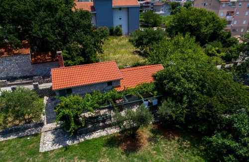 Rozino Apartamento | Estudio Stonehenge para 3 personas