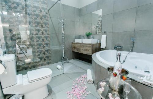 Langenhoven Park Casa | Stonehill Villa