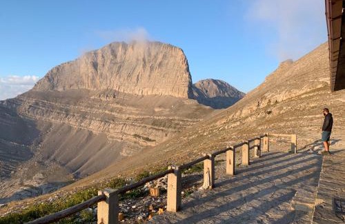 Dio-Olympos Casa | Stonehouse 2 Bedroom Chalet on Olympus Amazing View