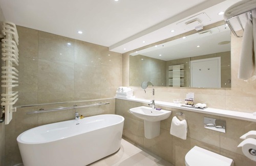 Dundonald Hotel | Stormont Hotel