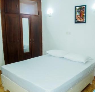 Negombo Hotel | Story House