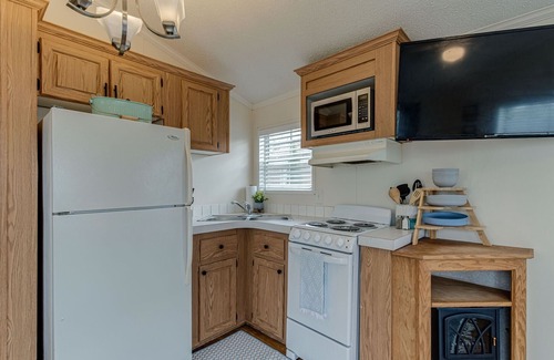 Monteagle Cabaña | Story-time Stay at Our Rupert Cottage!