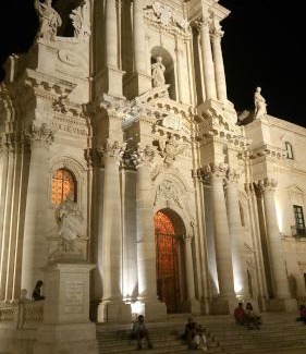 Avola Apartamento | strada del corso da Alberto