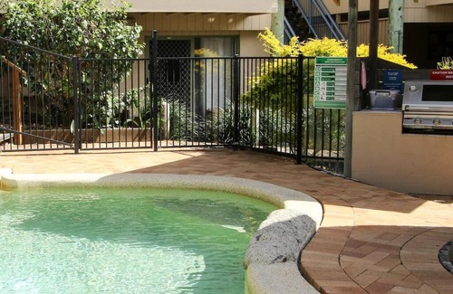 Point Lookout Apartamento | Straddie Breeze + beachside + pool + wifi