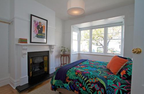 North Hobart Casa | Strahan House