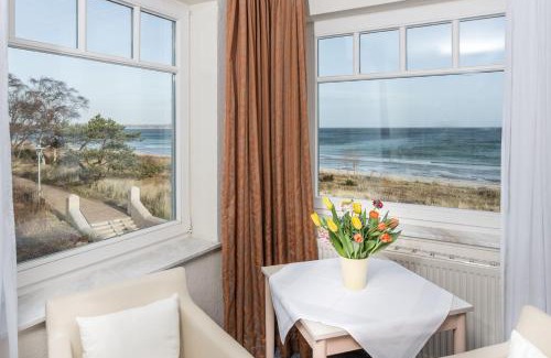 Juliusruh Hotel | Strandhotel Dünenhaus