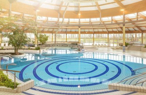 Lobbe Apartamento | strandnahe FeWo mit Balkon, gratis Nutzung vom AHOI Erlebnisbad und Sauna in Sellin - Rex Rugia FeWo 30-8