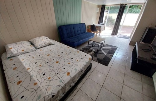 Saint-Germain-les-Corbeil Cama Y Desayuno | Studio T1 Dans Résidence Pavillonnaire à 30km de Paris