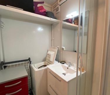 La Bourboule Apartamento | Studio 2 à 4 personnes avec balcon et parking