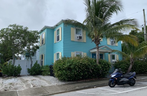 Parrot Cove Apartamento | Studio #3 - 2 blocks to Downtown Lake Worth Beach