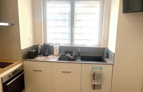 Polminhac Casa | Studio 30m2, parking, 2 pers, 10 min from Aurillac