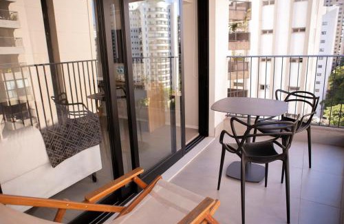 Vila Nova Conceicao Apartamento | Studio 31 m2 com Terraço Parque Ibirapuera Itaim Bibi