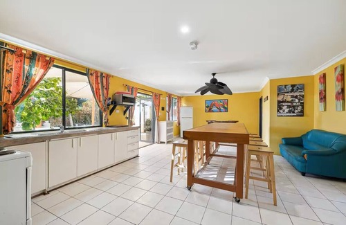Lancelin Casa | Studio 37, your perfect family getaway!