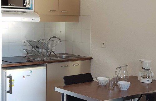 Selonnet Cama Y Desayuno | STD 4-CM-Cuádruple-Apartamento-Baño con bañera-Vista a la Montana