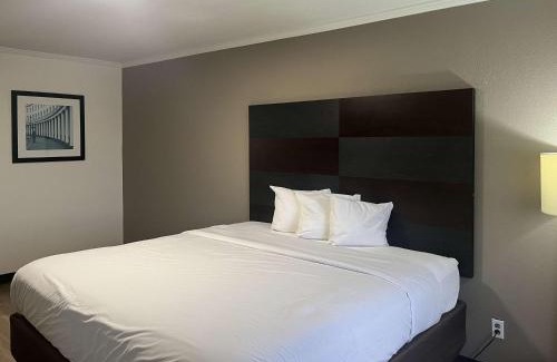 Charlotte Hotel | Studio 6 Charlotte, NC – Airport South