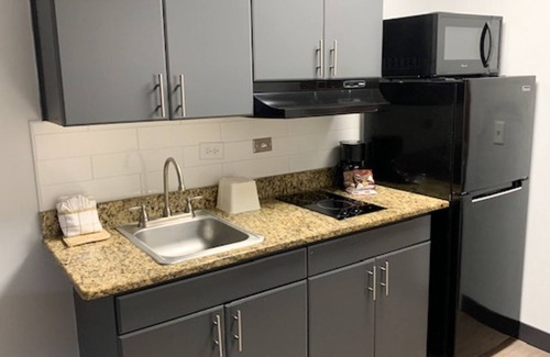 Duluth Hotel | Studio 6 Duluth, GA - Near Gas South District