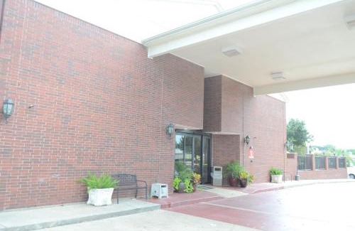 Westchase Hotel | Studio 6 Houston, TX - Westchase