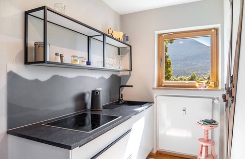 Sonnenbichl Apartamento | Apartamento estudio 'Stuiben Garmisch' con vistas a la montaña, piscina compartida y Wi-Fi