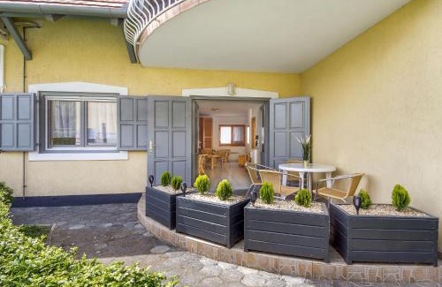 Balatonmariafurdo Apartamento | Studio Amarillo 2 by Interhome