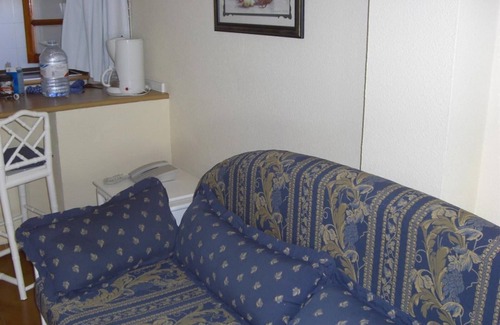 San Eugenio Apartamento | Apartamento estudio 'Las Américas' con vistas a la montaña, piscina y Wi-Fi