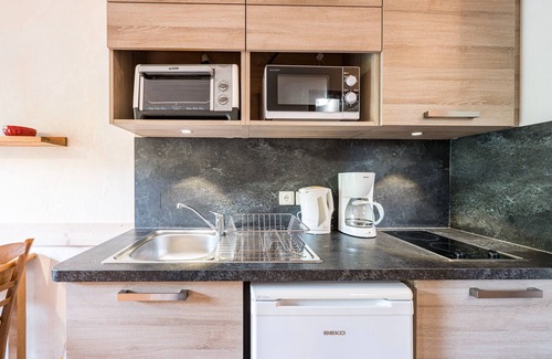 Cohennoz Apartamento | Apartamento estudio '1 - La Gentiane' con vistas a la montaña, jardín compartido y Wi-Fi