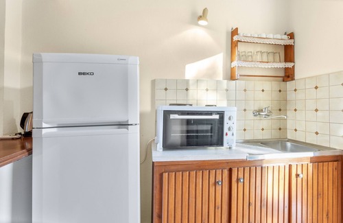 Limni Keri Apartamento | Apartamento estudio 'Castellos Bellos 3' con jardín compartido, Wi-Fi y aire acondicionado.