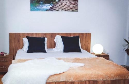 Prizren Apartamento | Studio Apartment in Center With Panoramic Old Town View