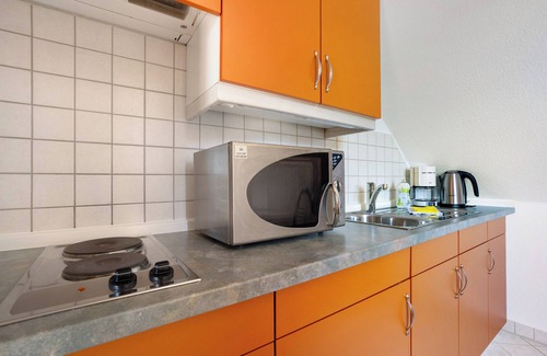 Pobershau Apartamento | Apartamento estudio 'Pension Bergblick - Ringmauer' con vistas a la montaña, balcón y Wi-Fi