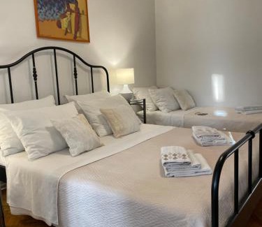 Island Hvar Apartamento | Studio apartment with swimming pool