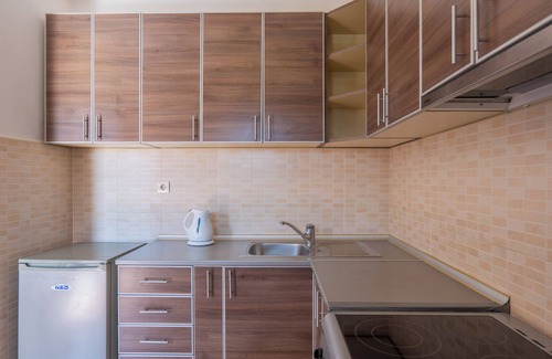 Maini Apartamento | Studio Apt for 3 w/ Balcony – Walking Distance to Beach No. 3