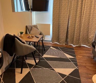 Bourg-Saint-Maurice Apartamento | Studio aux pieds des montagnes