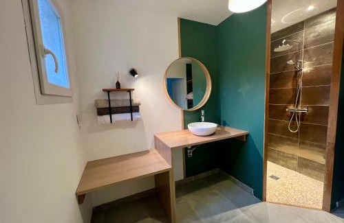 Saint-Marcel-les-Valence Apartamento | Studio avec extérieur ombragé