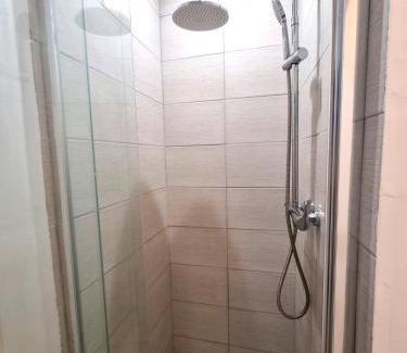 Elbeuf Apartamento | Studio avec terrasse