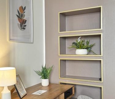 Meaux Apartamento | Studio B2 - Centre-Ville Meaux - Proche Disneyland