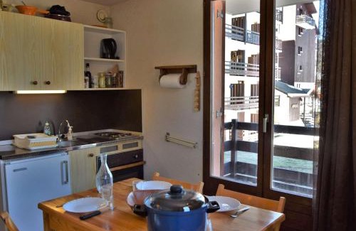 Risoul Apartamento | Studio Cabine à Risoul 1850 - Calme, Parking Gratuit, Animaux Bienvenus - FR-1-330-505