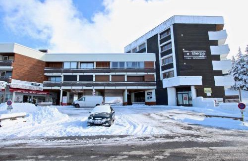 Chamrousse Apartamento | Studio cabine 4 pers. à Chamrousse - Centre station et au pied des pistes - FR-1-549-38